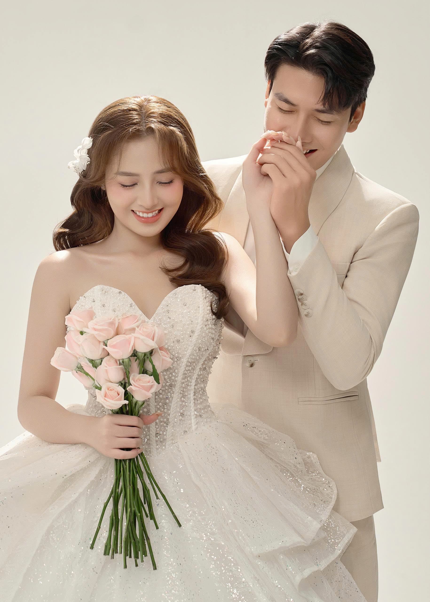 Bộ ảnh cưới đồi chè Bảo Lộc