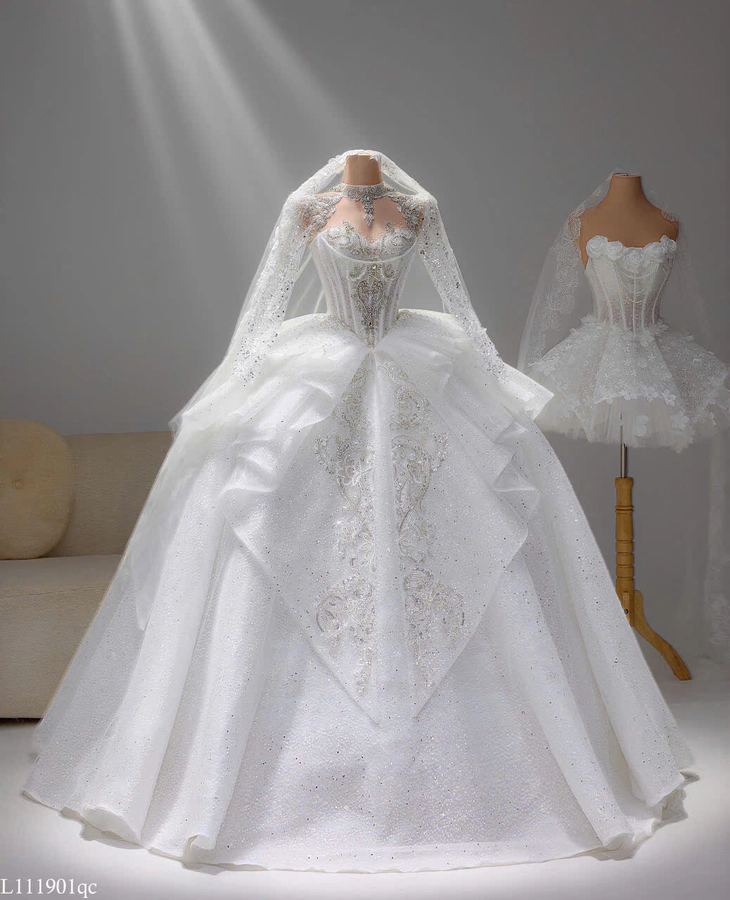 Mẫu váy cưới trắng phong cách thanh lịch