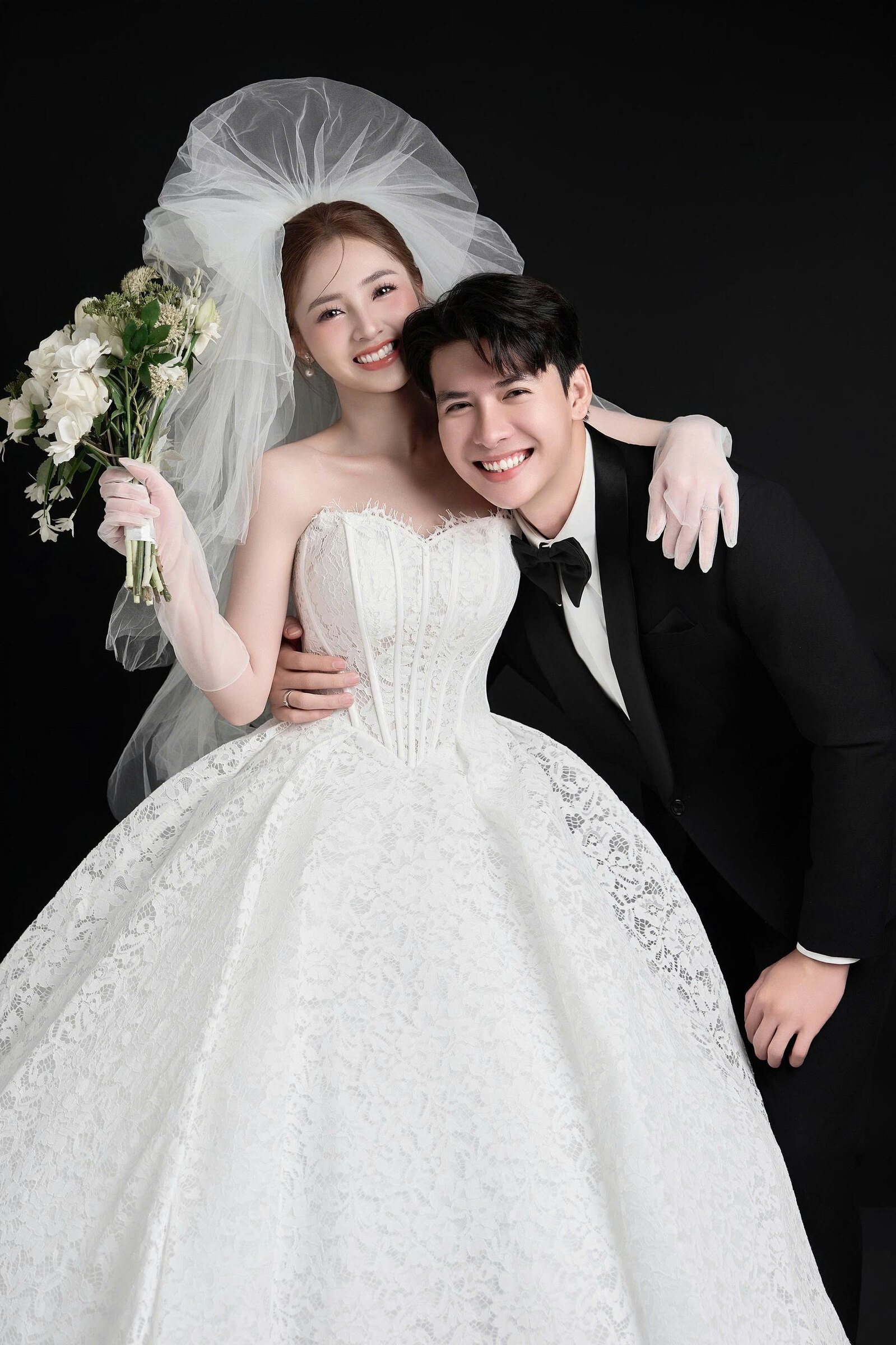 Ảnh cưới studio